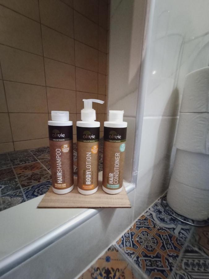 Ermou & Athinas Suites In Monastiraki 아테네 외부 사진