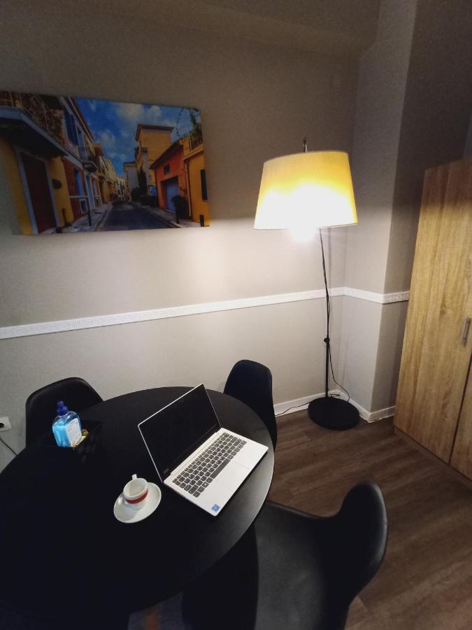 Ermou & Athinas Suites In Monastiraki 아테네 외부 사진