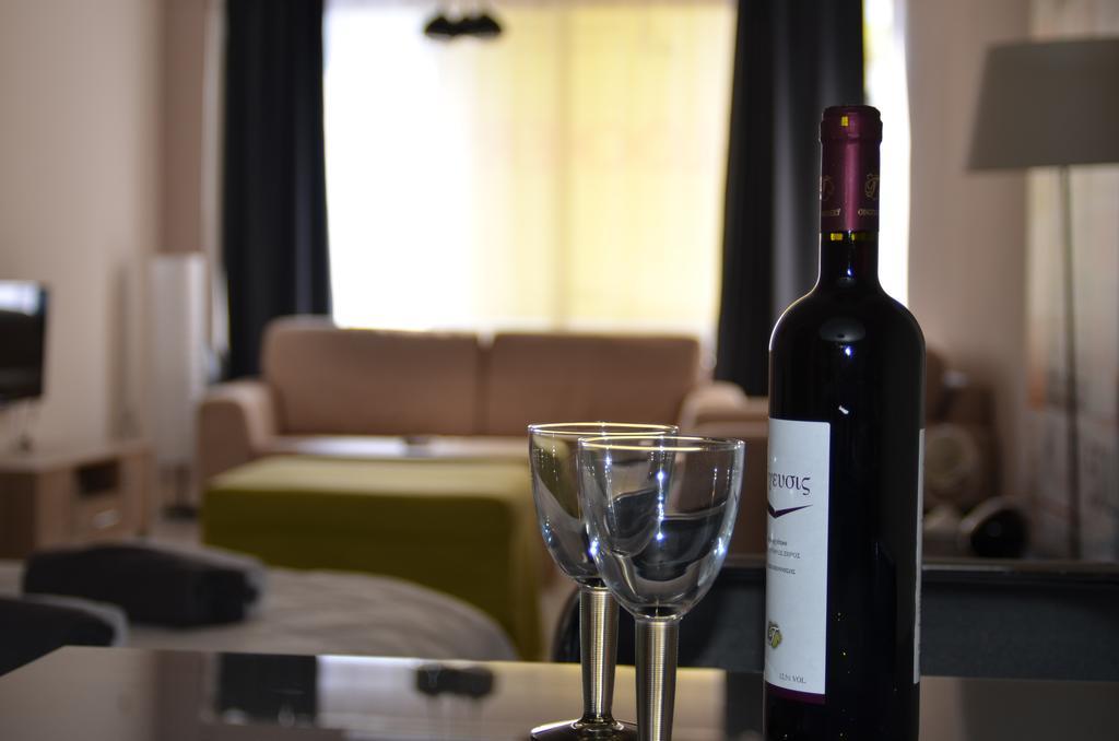 Ermou & Athinas Suites In Monastiraki 아테네 외부 사진